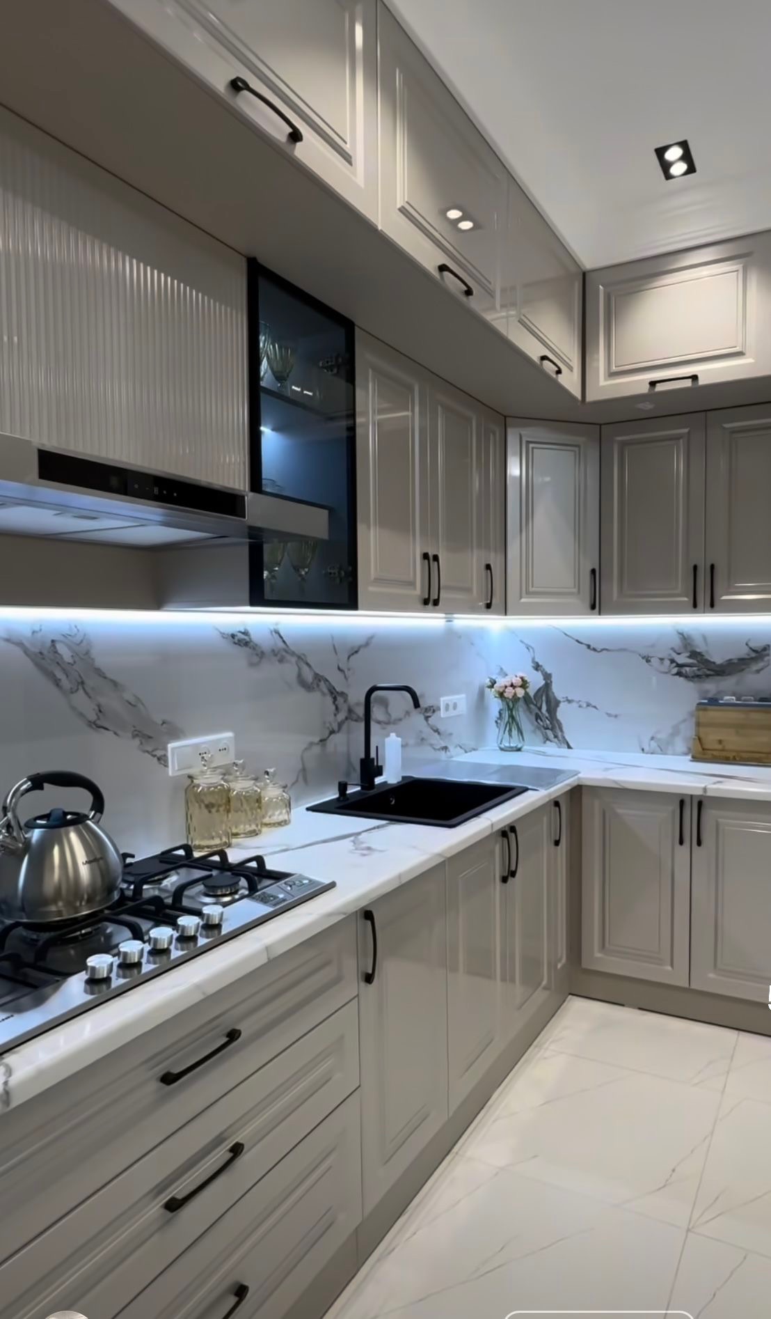 Zenna Concept 8